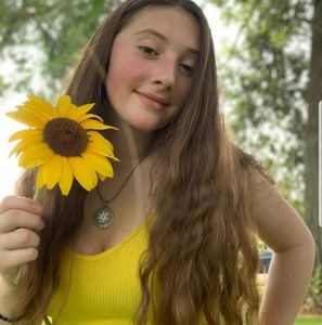 Meet your Posher, Jocelyn